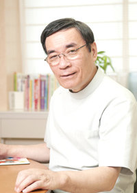 院長 吉江 正己